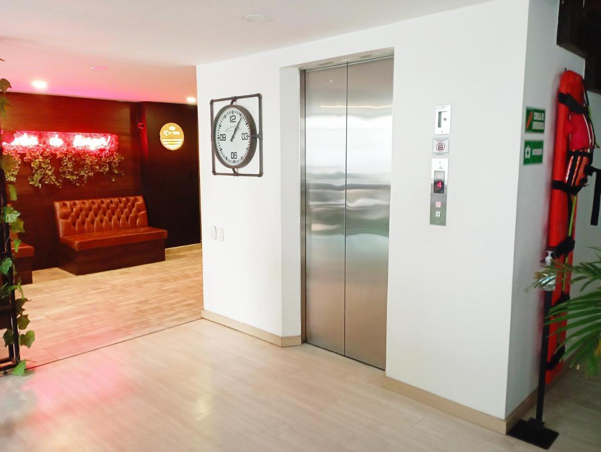 Beautiful & Comfortable Apartment In Laureles Medellín Buitenkant foto