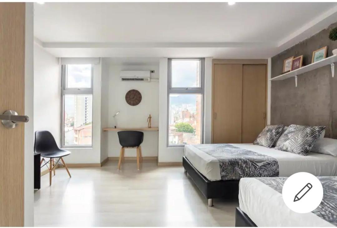 Beautiful & Comfortable Apartment In Laureles Medellín Buitenkant foto