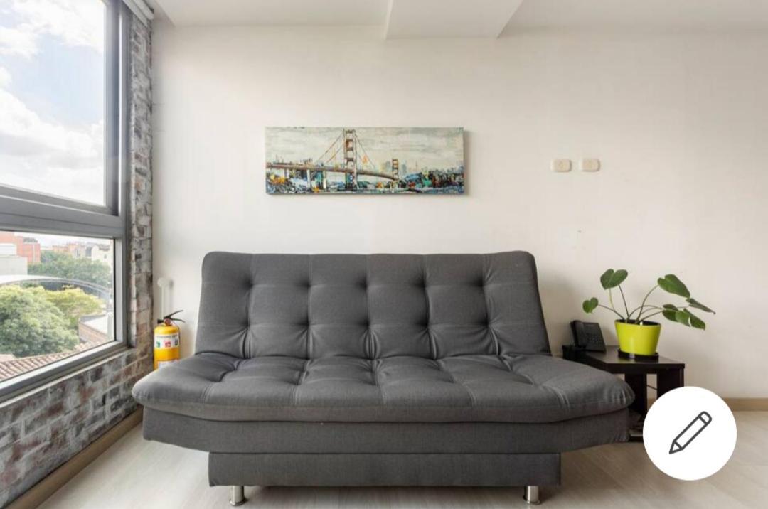Beautiful & Comfortable Apartment In Laureles Medellín Buitenkant foto